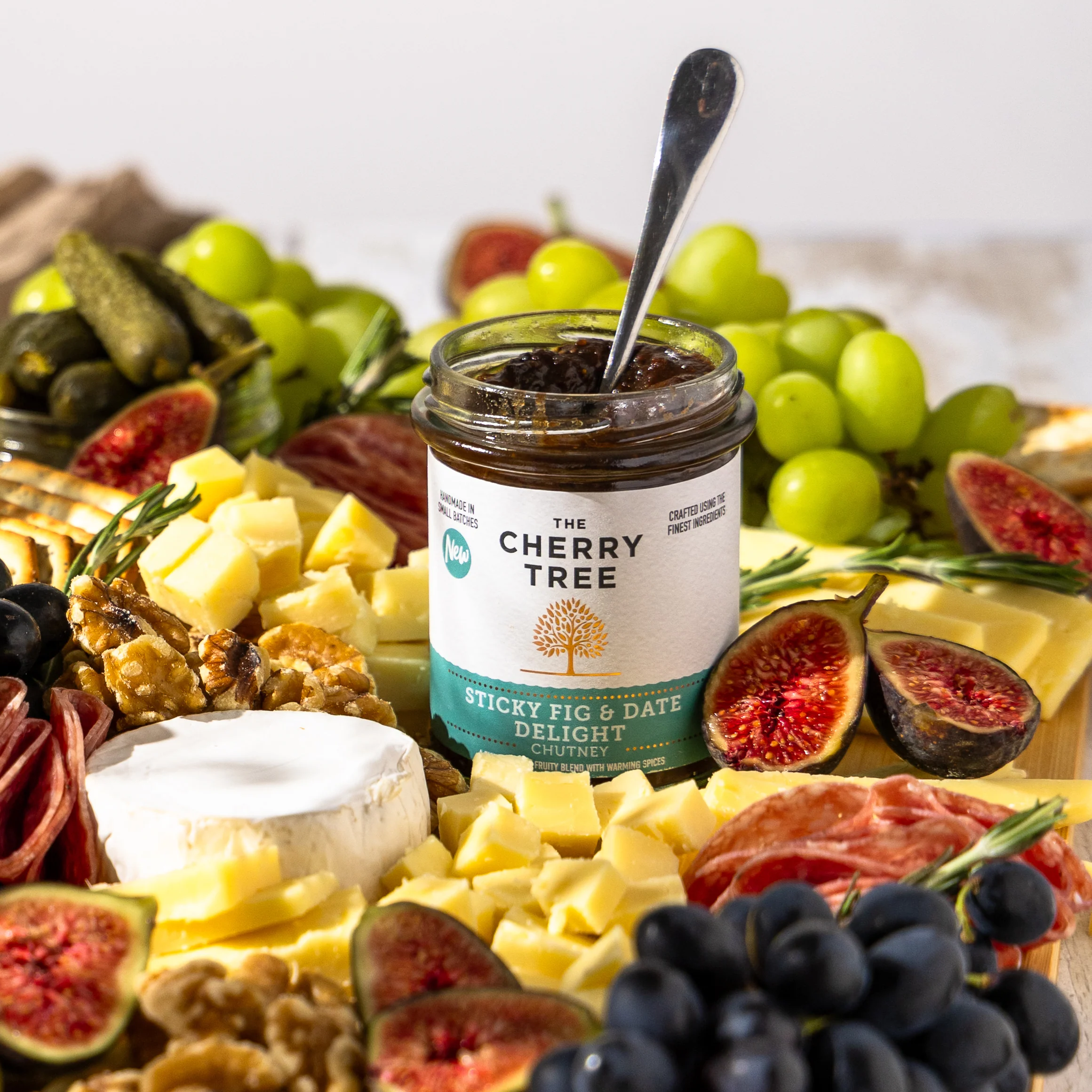 Sticky Fig & Date Delight Chutney - Image 2