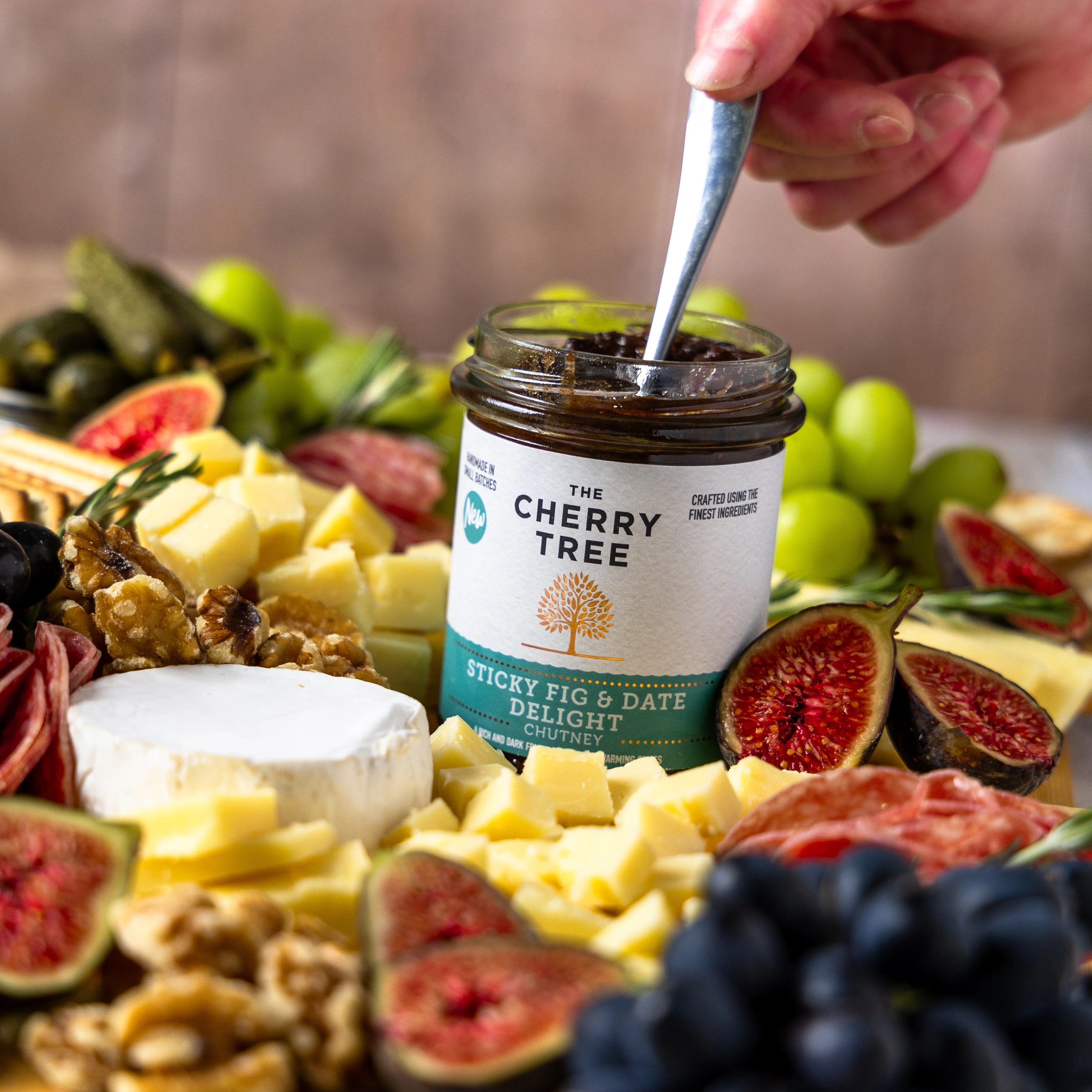 Sticky Fig & Date Delight Chutney - Image 3